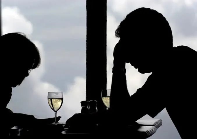 為什么大多數(shù)出軌的男人并不想離婚？