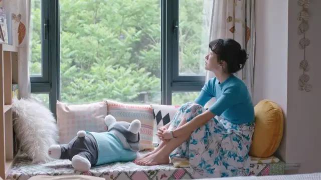 喪偶式育兒：懦弱的爸爸背后站著強(qiáng)勢(shì)的媽媽