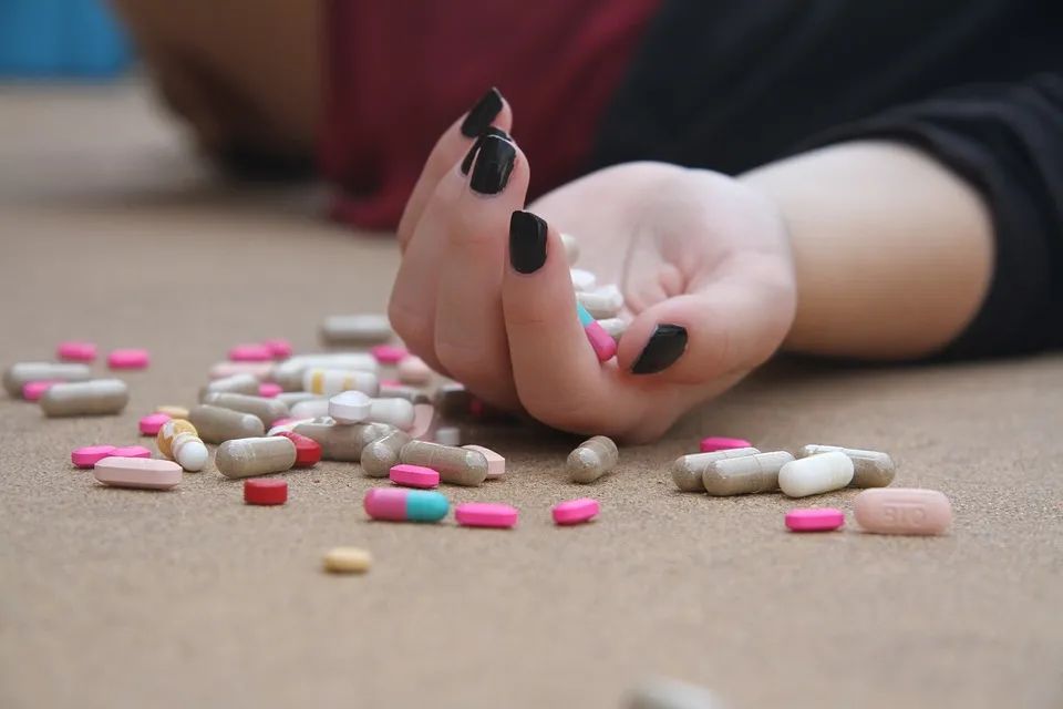 抑郁癥藥物治療效果不好怎么辦？