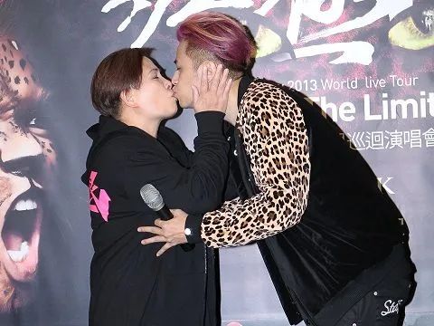 單親媽媽帶大的兒子，就一定是媽寶男嗎？