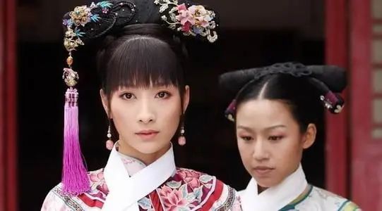 當(dāng)我們嫉妒他人時，其實是在“自我防御”