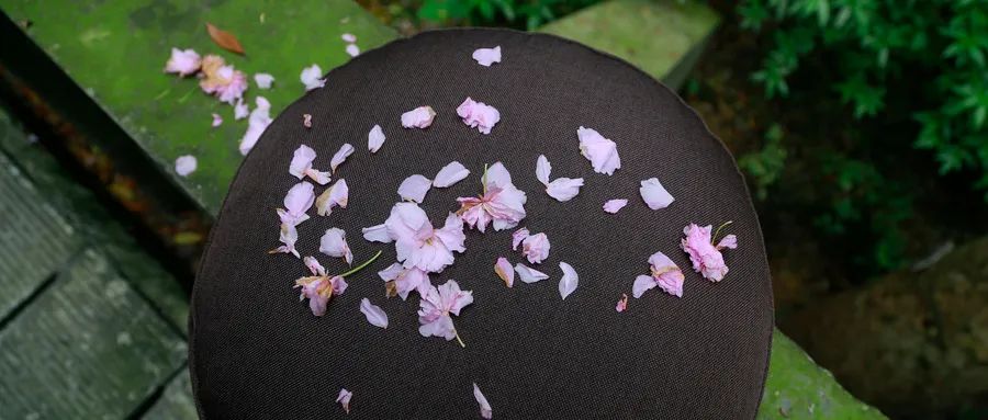 心理咨詢理論屬于西方文化，本質(zhì)上致力于對欲望的追逐