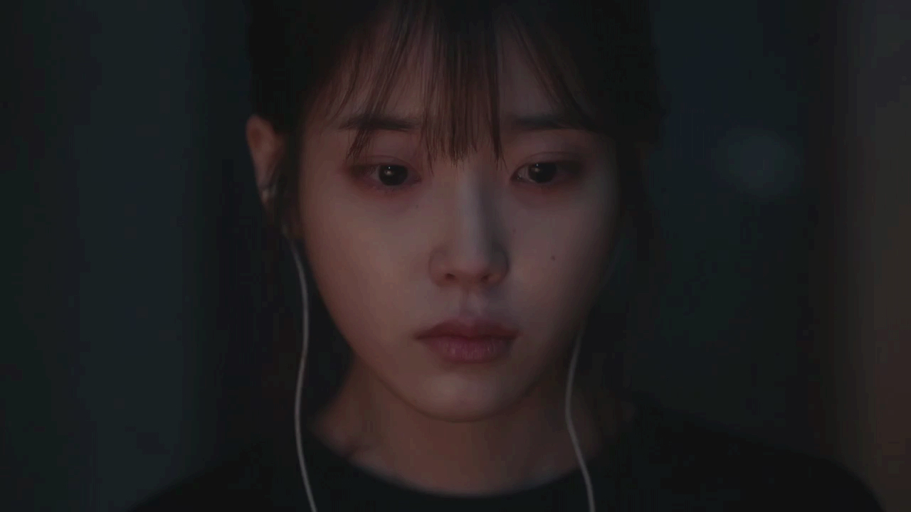 出身貧窮的女人可以靠美貌改變命運(yùn)嗎？