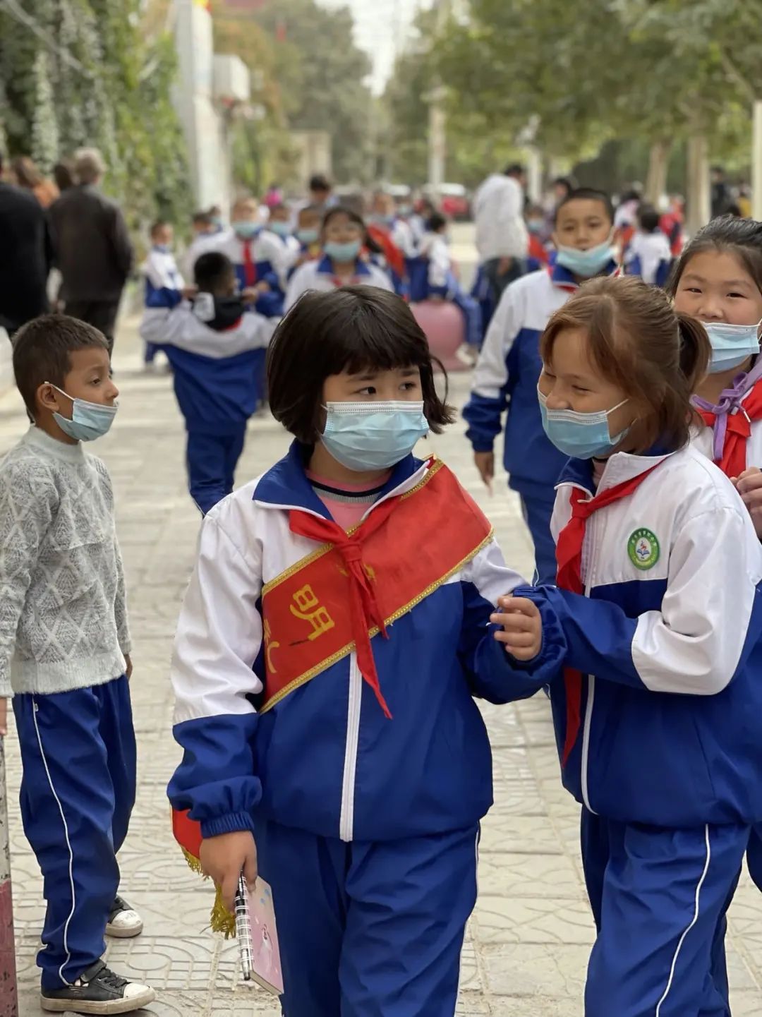 小孩子社交牛逼癥與成年人社恐心理