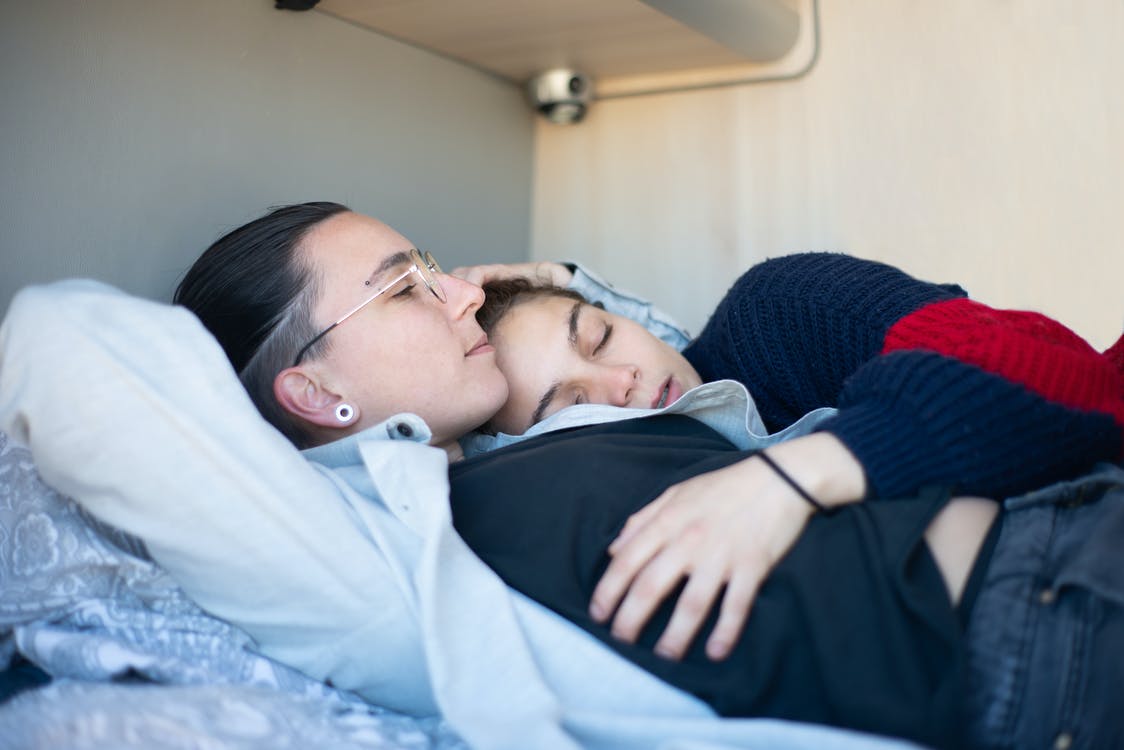 打開大腦中的睡眠開關，我們?yōu)槭裁葱枰X？