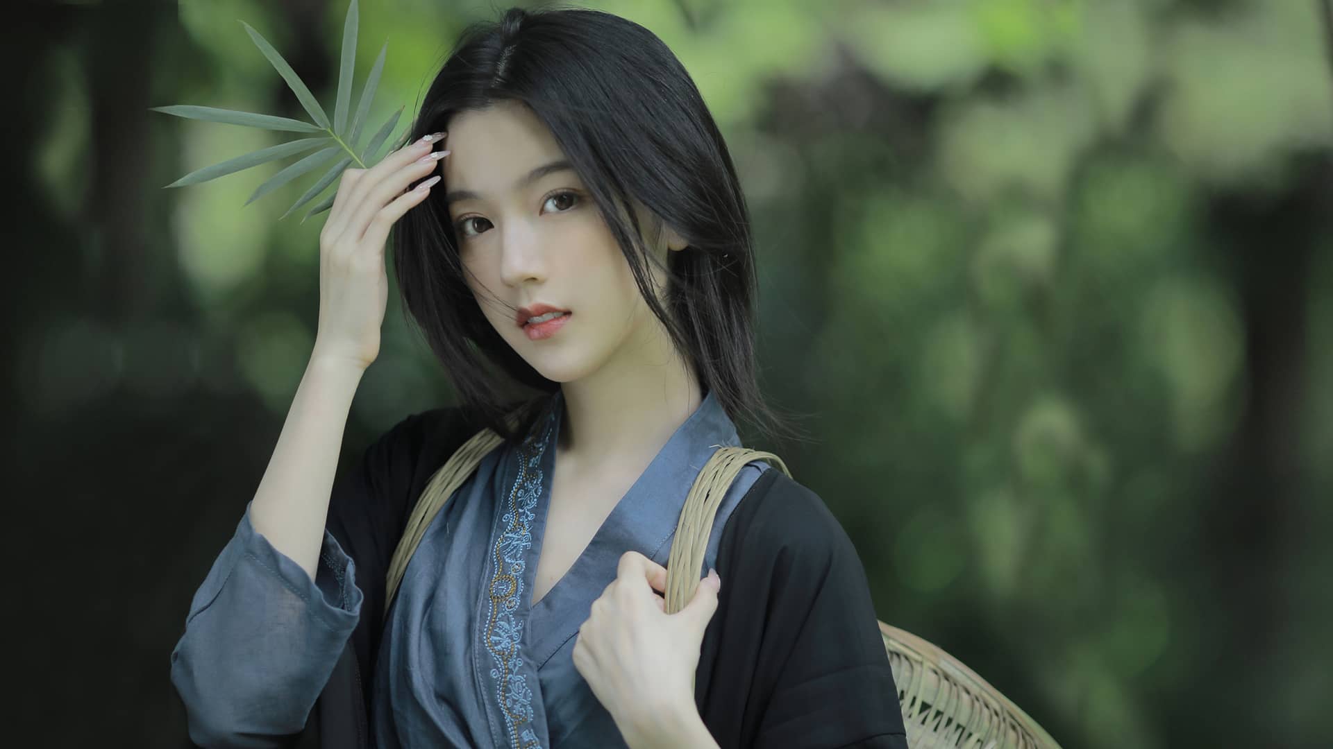 總發(fā)朋友圈的男生心理（虛榮心、花言巧語(yǔ)、浮夸）