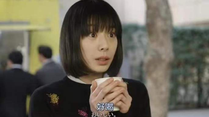 打工人和office lady的距離,只差一杯咖啡