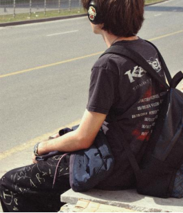 如何正確看待自閉