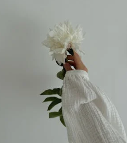 當生活失去色彩：抑郁癥患者的心聲與希望