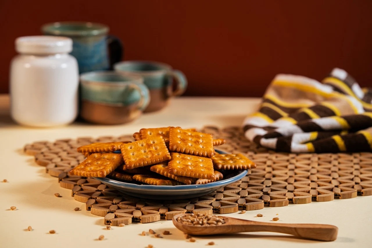 心理學(xué)有“莫索爾法則”之言：真正人際高手，飯局從不竭力討好
