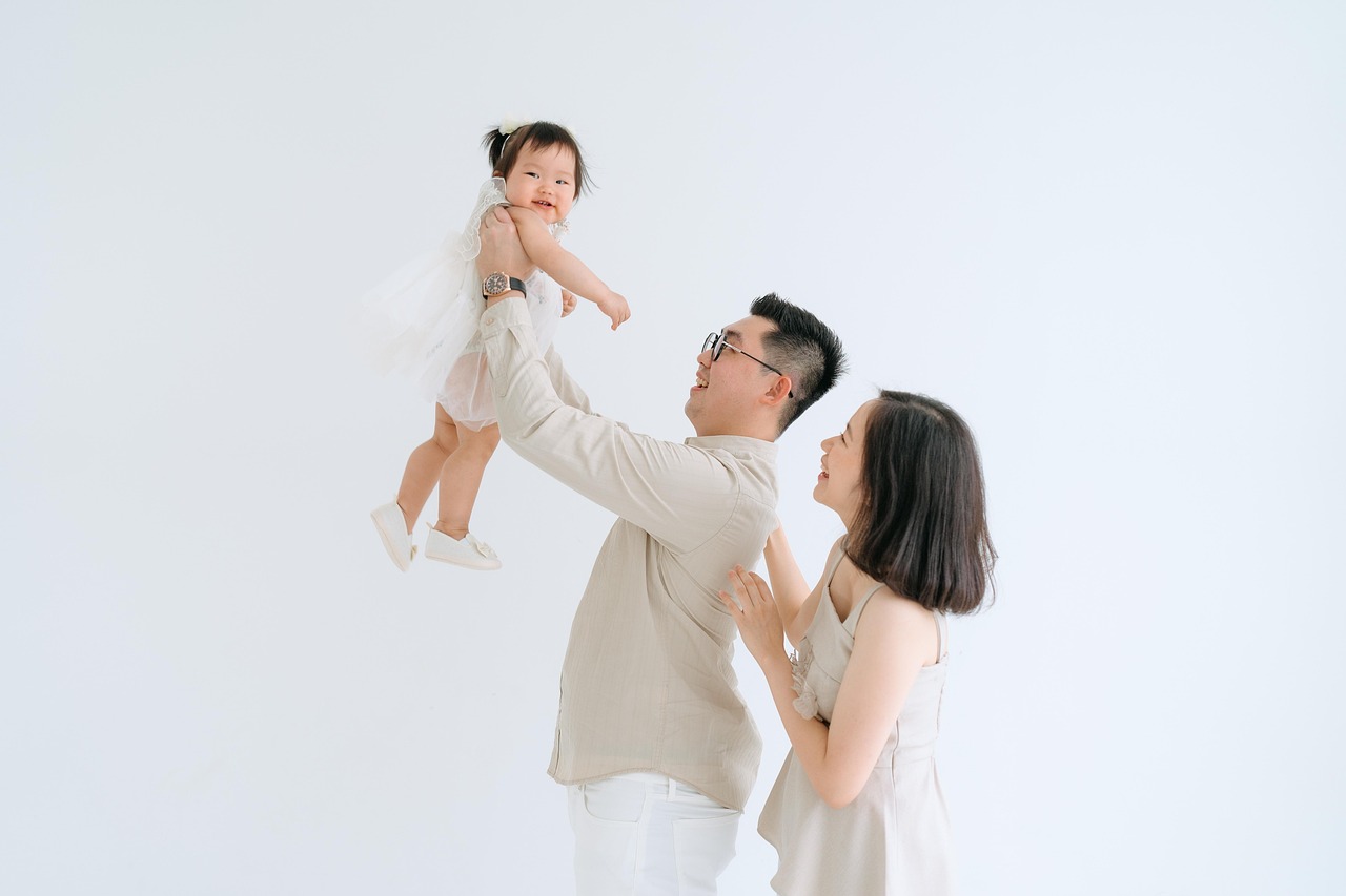 婚姻與生育于我們?nèi)松?，究竟承載著何種意義？